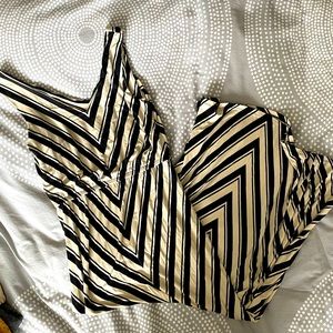 Calvin Klein v neck maxi dress